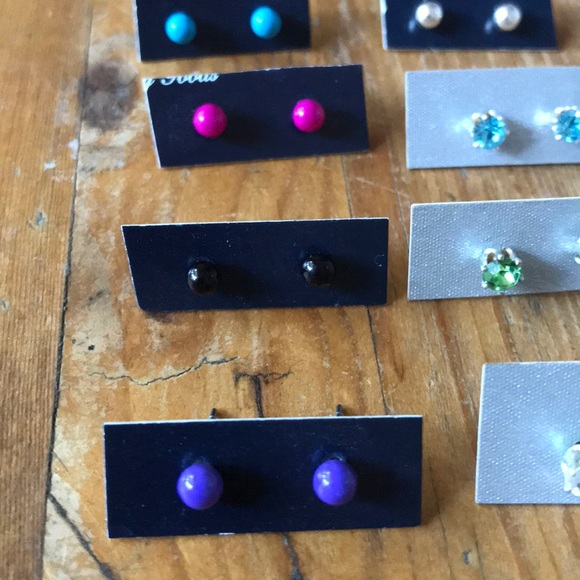 Bundle of 12 pairs of earrings - Picture 4 of 5